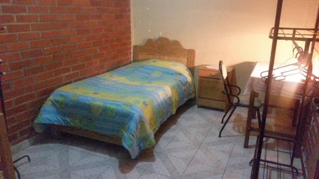 Casa Residencial Maya Inn Hostel Sucre Habitación foto