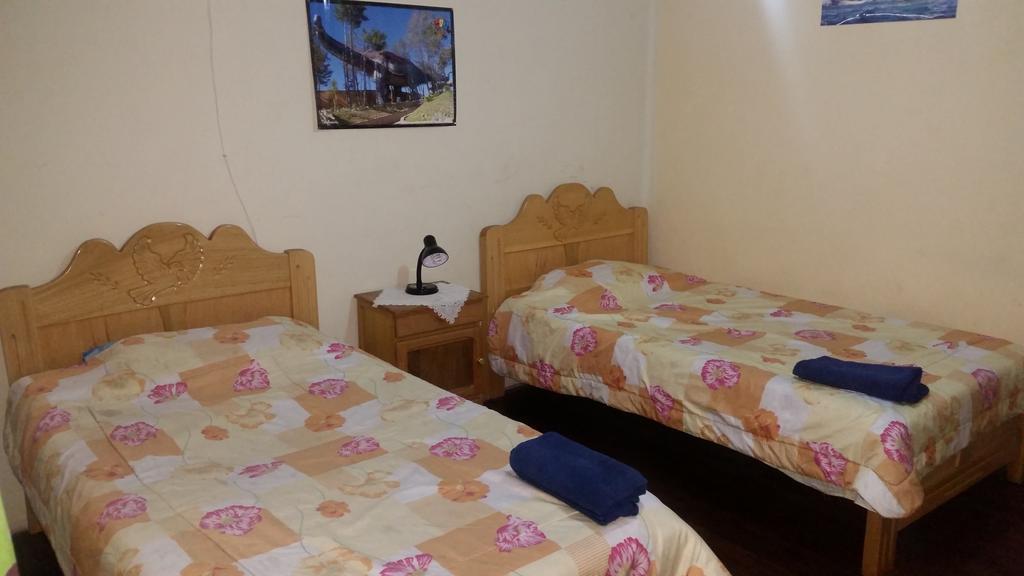 Casa Residencial Maya Inn Hostel Sucre Habitación foto